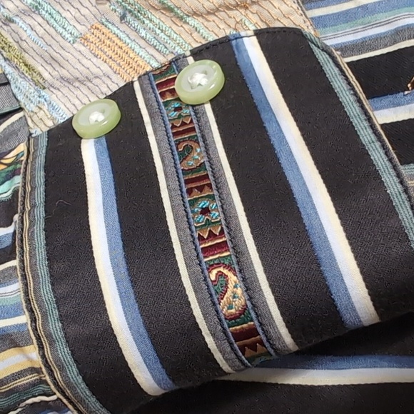 Robert Graham Striped Stained Glass Flip Cuff Embroiered Dress Shirt Size Large - Picture 4 of 10